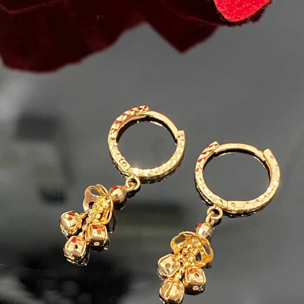 18K Gold Diamond Cut Small Huggie Ball Hoop Earrings - Picture 2 of 5